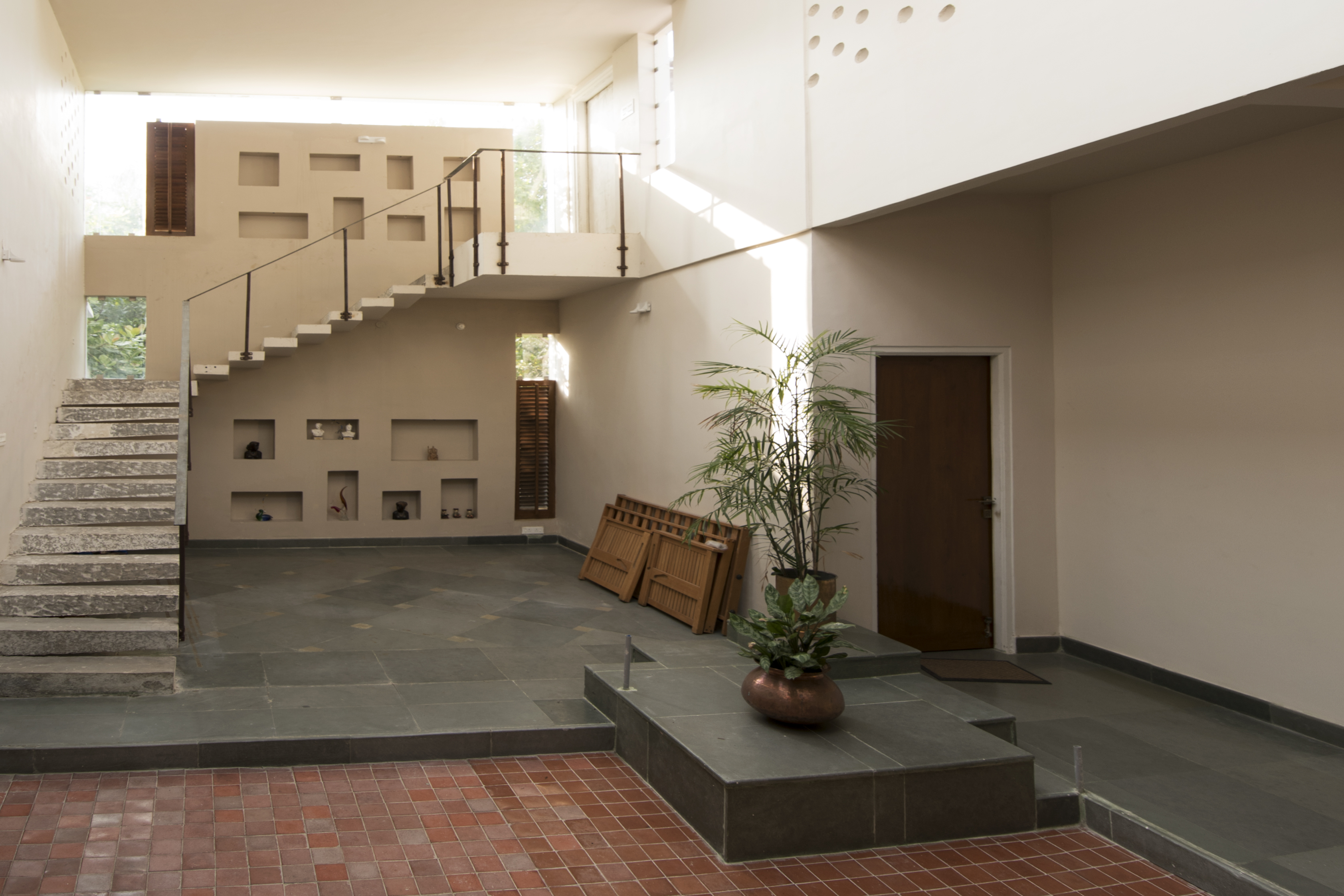 COURTYARD FARM HOUSE